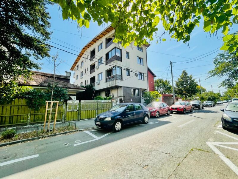 Bazilescu, Str. Fortunei, apartament 2 camere, mobilat, utilat.